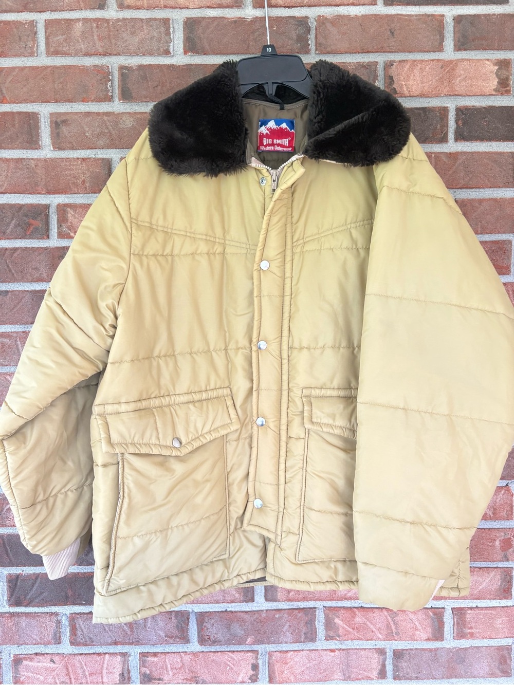 VTG Big Smith 1970’s Men's Tan Puffer Jacket with Faux Fur Collar made in USA